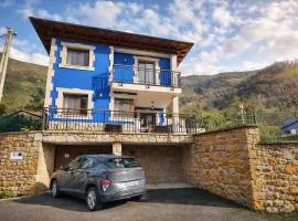 La Caneyona - Cerca del centro de Cangas de Onís