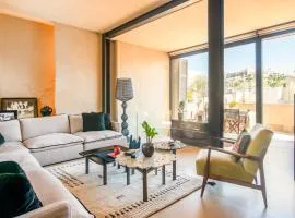 Architects Masterpiece Villa with Private Rooftop