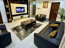 Automated 3BR Smart home private house fast WiFi