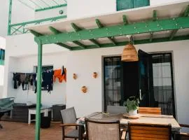 Vivilanza Surfhouse