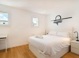 Lonja Old Town Apartment, minimum stay 30 nights, by PriorityVillas