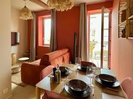 Le Marbella - Balcon, vue Saône, clim et terracotta