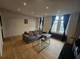 Luxury Triplex Stylish 2BR Apartment in Brussels