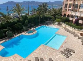 Cannes-2 pièces, vue mer