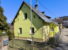 Nice small house in beautiful Carinthia, hotel a Feistritz im Rosental