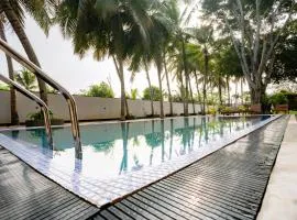 GRAND MERIDIAN RESIDENCEs