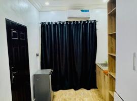 Numero Homes, Hotel in Lekki