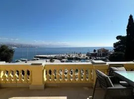 La verita 1 st line with balcony