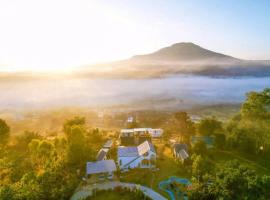 คารีโน่ เขาค้อ, hotel v destinaci Ban Khao Ya Nua