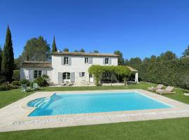 Bastide Lavandin - Stunning Provencal Escape, hôtel à Ventabren