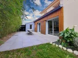 Les Gâtines - Jardin - 300m gare - Wifi