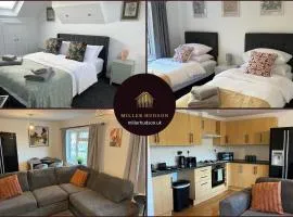 Cosy Flat Near Gatwick Free Parking