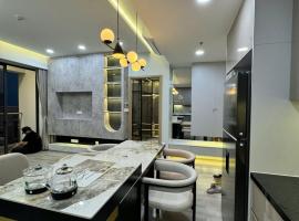 iLake Home's Grand Park, hotell i Long Bình
