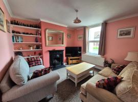 Tommy Two-Threes, Hotel in Pill