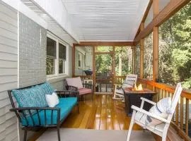 Huntersville Comfy Oasis