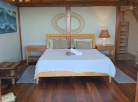 Crystal Waters at Frederico,s, Hotel in Maputo