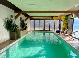 Spa Riviera 990 Ambasador, hotel i Eşelniţa