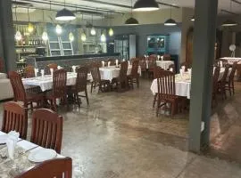 Willows Boutique Hotel