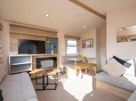 St Andrews Seton Sands Sleeps 8 Fast Wi-Fi, Hotel in Longniddry