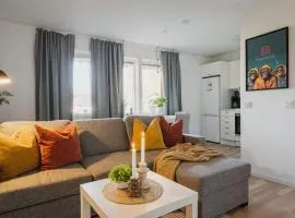 Guestly Homes - Homely 1BR Business Apartment