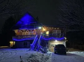 Cozy Quirky 1 Bedroom Retreat on Canada Street All Inclusive