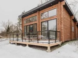 3-BR Lakefront Cottage Rice Lake #1