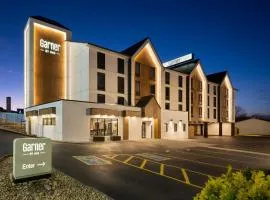 Garner Hotel Pigeon Forge Downtown by IHG