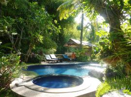 Saraswati Holiday House, homestay in Lovina