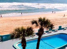 Chateau Mar Beach Hotel NEWLY REFURBISHED, hotel di Ormond Beach