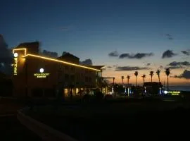 Mega Resort
