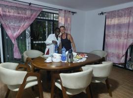 Ali Baba hotel, hotel u gradu Shimoni