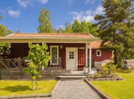 Lillstugan Kållandsö โรงแรมในลืดเชอปิง