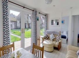 25 Trevithick Court, Tolroy Manor, Hotel in Hayle