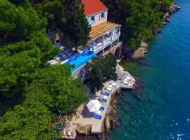 Seafront villa Dubrovnik Sea Diamant for 7 guests