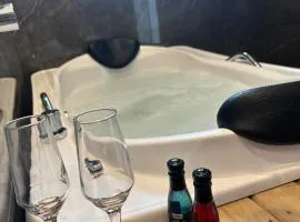 Sobrado Aconchegante com suíte e banheira