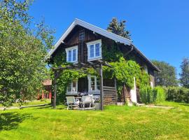 Viesnīca Bjørke Østre pilsētā Løten