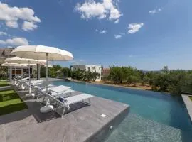 Luxury villa Doma Kastel Stari with heated pool