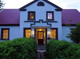 Virulase Holiday Home, hotel in Toila