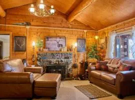 Milner Pass Cabin by StayLage