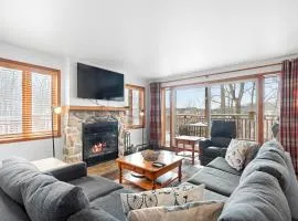 Hauts Bois Ski In Out 2brs w Pool Access