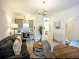 Cosy town centre flat in Irvine