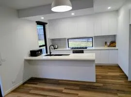 Sleek Contemporary Haven Geelong