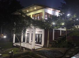 Villa Sammon, готель у місті Bandasari