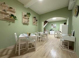 Re-Start, hótel í Scandolara Ravara