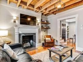 Urban Charm 4BR-2BR Retreat with Patio & Parking
