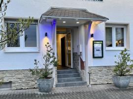 Gaststätte und Hotel zur Krone，Pohlheim的飯店