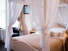 The Clovelly Guesthouse