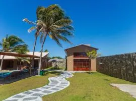 Seaside Retreat w4 Bedrooms and Pool