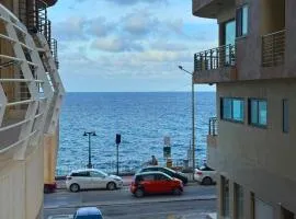 Qui-Si-Sana Seafront Apartment