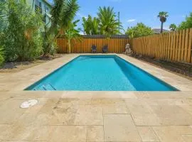 Bay View Great Deck Pool 2 levels & 3 bedr condo